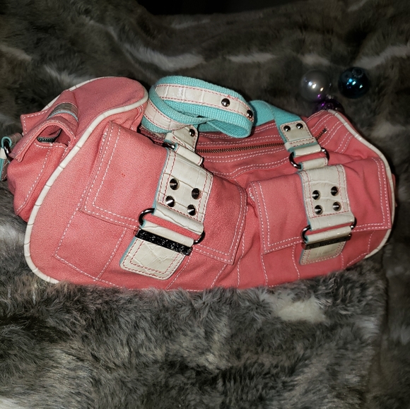 Guess Hand Bag Med 'Duffle' Pink&Blue - Picture 1 of 8